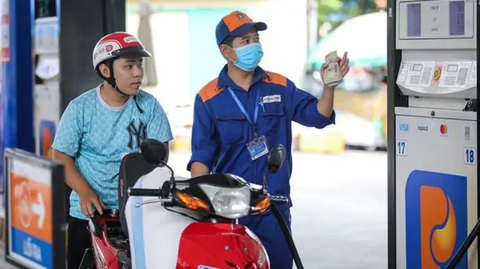 Giá xăng dầu đồng loạt tăng